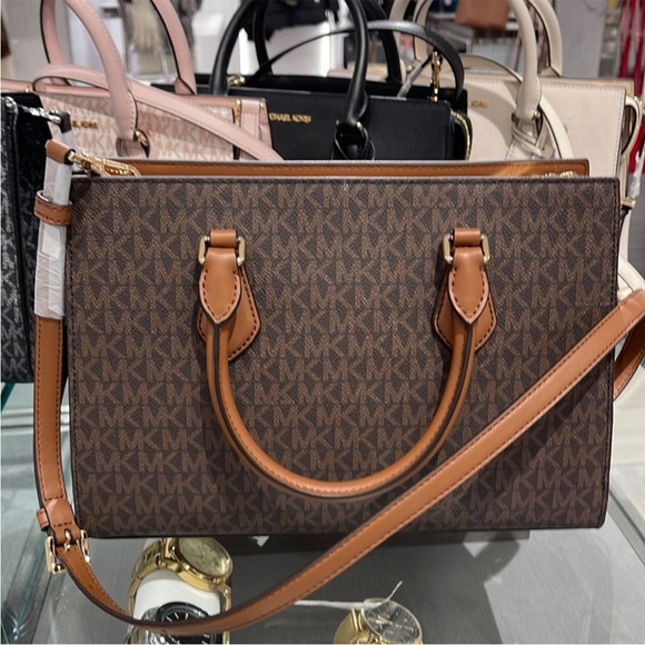 Michael Kors Sheila Medium Center Zip Satchel Bag - Picture 10 of 16